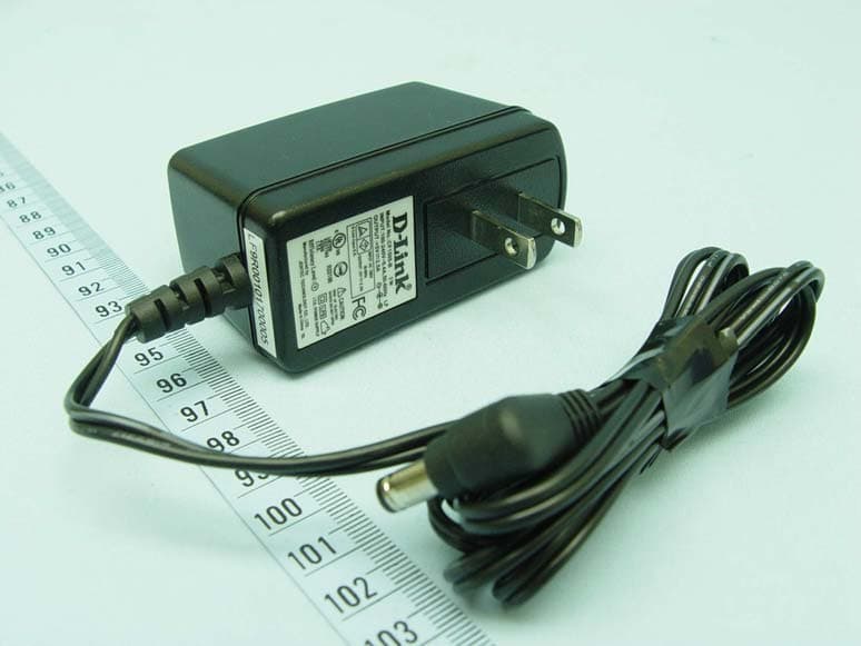 Wireless N 300 Gigabit Router - FCC ID KA2IR651A1 - D-Link Corporation (4)