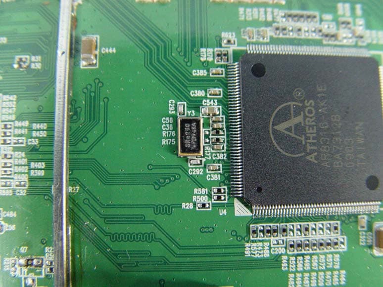 XTreme N Gigabit Home Router - FCC ID KA2IR652A1 - D-Link Corporation (3)