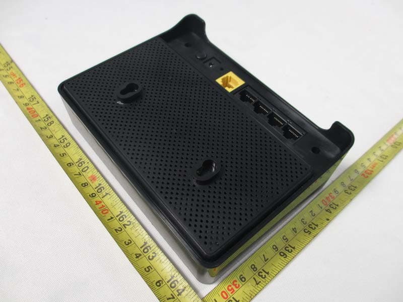 Wireless router - FCC ID KA2IR815C1 - D-Link Corporation (1)