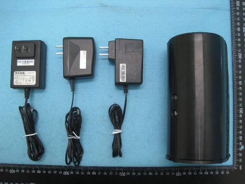 Wireless AC1200 Dual Band Gigabit Router USB 3.0 - FCC ID KA2IR860LA1 - D-Link Corporation (2)