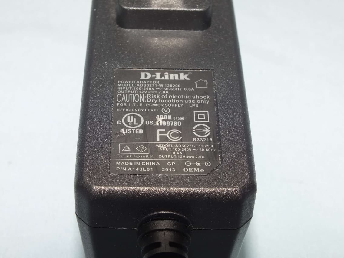 Wireless AC1600 Dual Band Gigabit Cloud Router - FCC ID KA2IR862LA1 - D-Link Corporation (5)