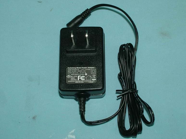 Wireless N ADSL2+ USB Router - FCC ID KA2SL2750EA1 - D-Link Corporation (4)