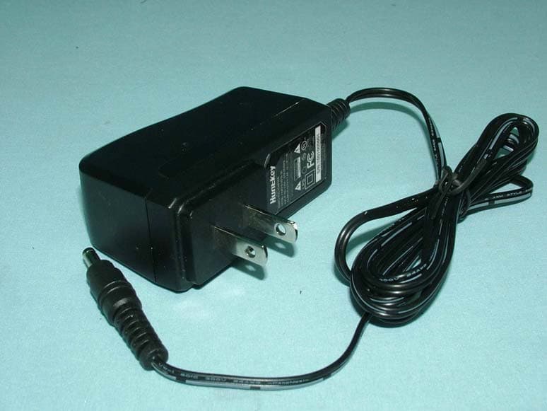 Wireless N ADSL2+ USB Router - FCC ID KA2SL2750EA1 - D-Link Corporation (3)