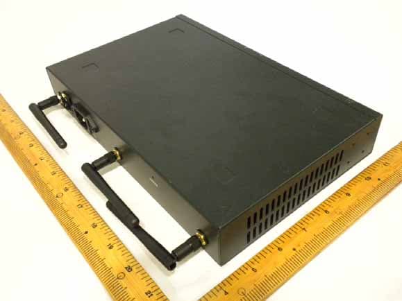 SMB Wireless N Gigabit VPN Router - FCC ID KA2SR500NA1 - D-Link Corporation (1)