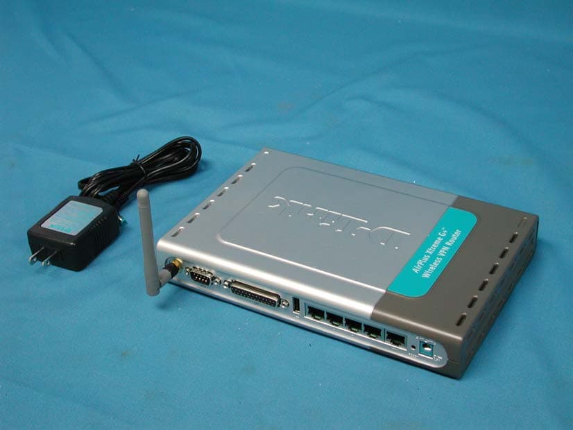 Wireless VPN Router - FCC ID KA2TW1130 - D-Link Corporation (1)