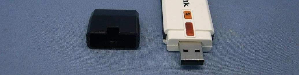 Xtreme N Dual Band USB Adapter - FCC ID KA2WA160B2 - D-Link Corporation (2)