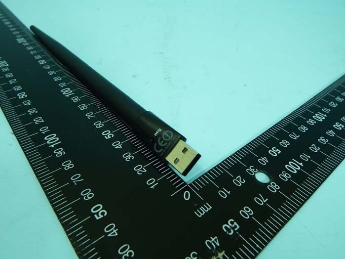 Wireless AC600 Dual Band High-Gain USB Adapter - FCC ID KA2WA172A1 - D-Link Corporation (1)