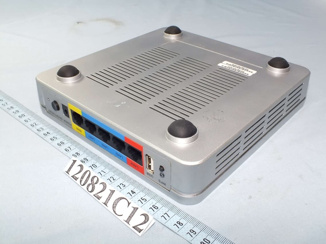 Wireless N Router - FCC ID KA2WBR2320A1 - D-Link Corporation (2)