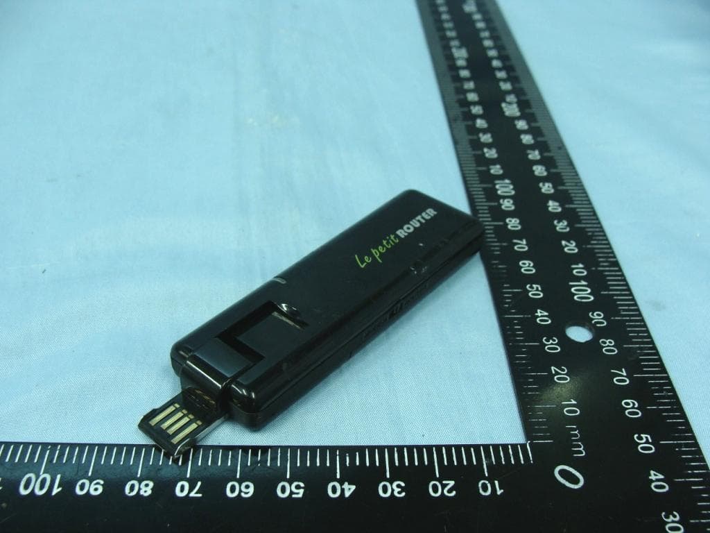 DWR-510 3.75G HSUPA USB Adapter - FCC ID KA2WR510A1 - D-Link Corporation (1)