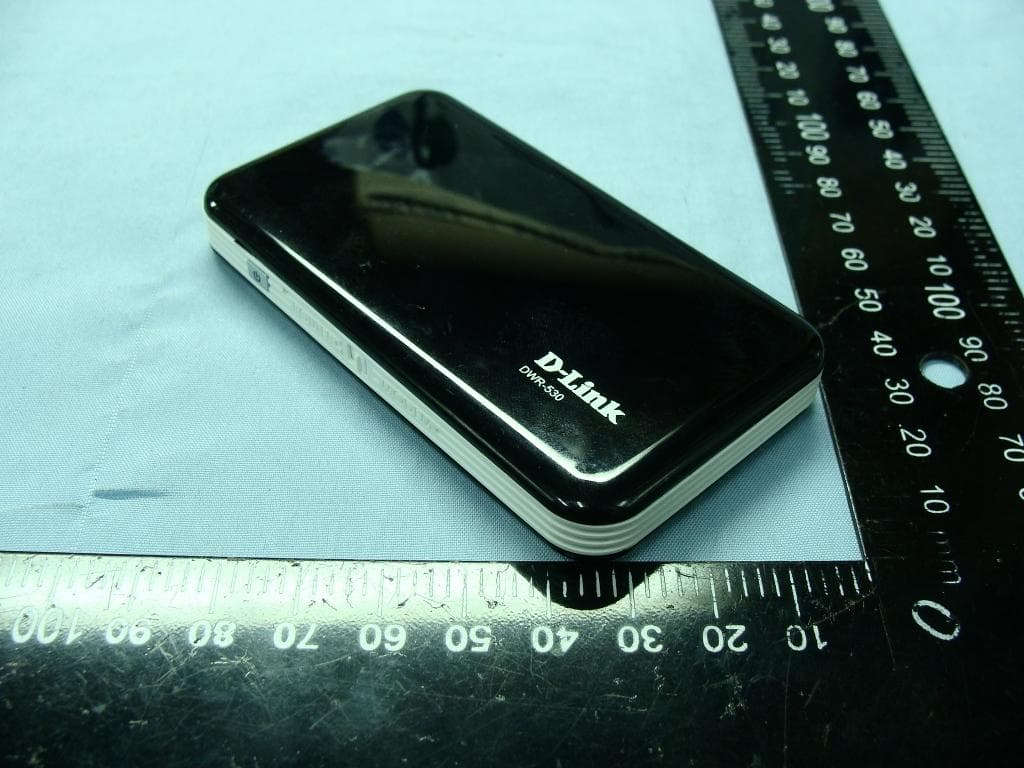 3.75G Mobile Router - FCC ID KA2WR530A1 - D-Link Corporation (4)
