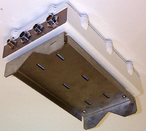 Wireless LAN Bridge - FCC ID KA324WAN5 - Solectek Corporation (1)