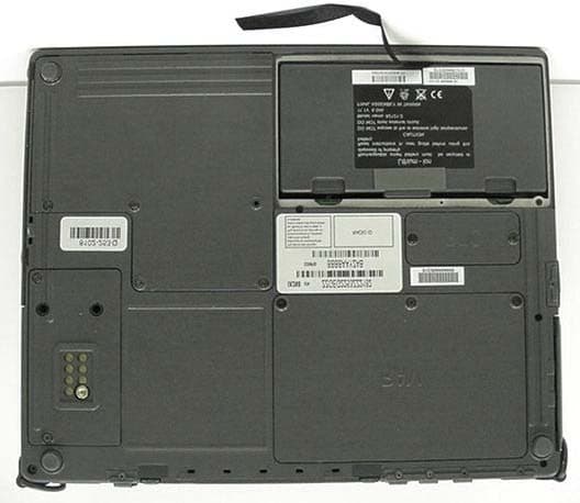 Laptop PC w/ DSSS PCMCIA WLAN Card - FCC ID KBCIX260LMC350 - General Dynamics Itronix Corporation (1)
