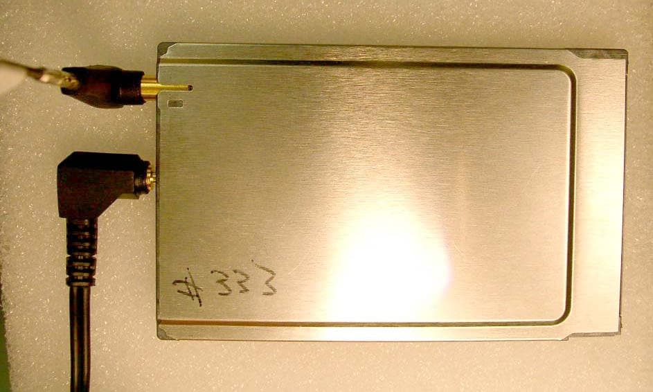 Go Book Tablet PC - FCC ID KBCIX300AC555WLBT - General Dynamics Itronix Corporation (2)