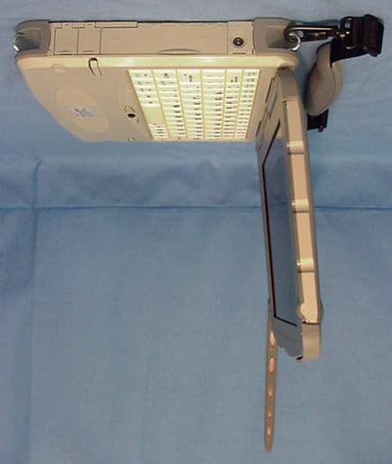 Rugged Laptop PC with CDPD Modem Card - FCC ID KBCIX550AC300 - General Dynamics Itronix Corporation (1)