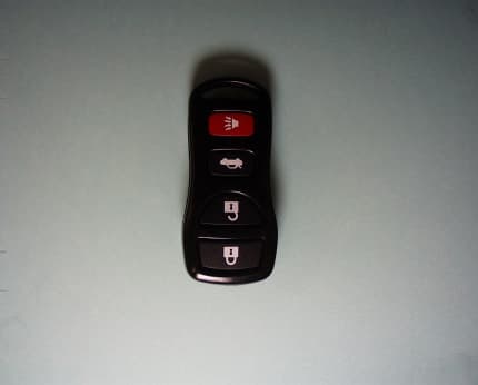 Automotive Security Transmitter - FCC ID KBRASTU15 - Marelli Corporation
