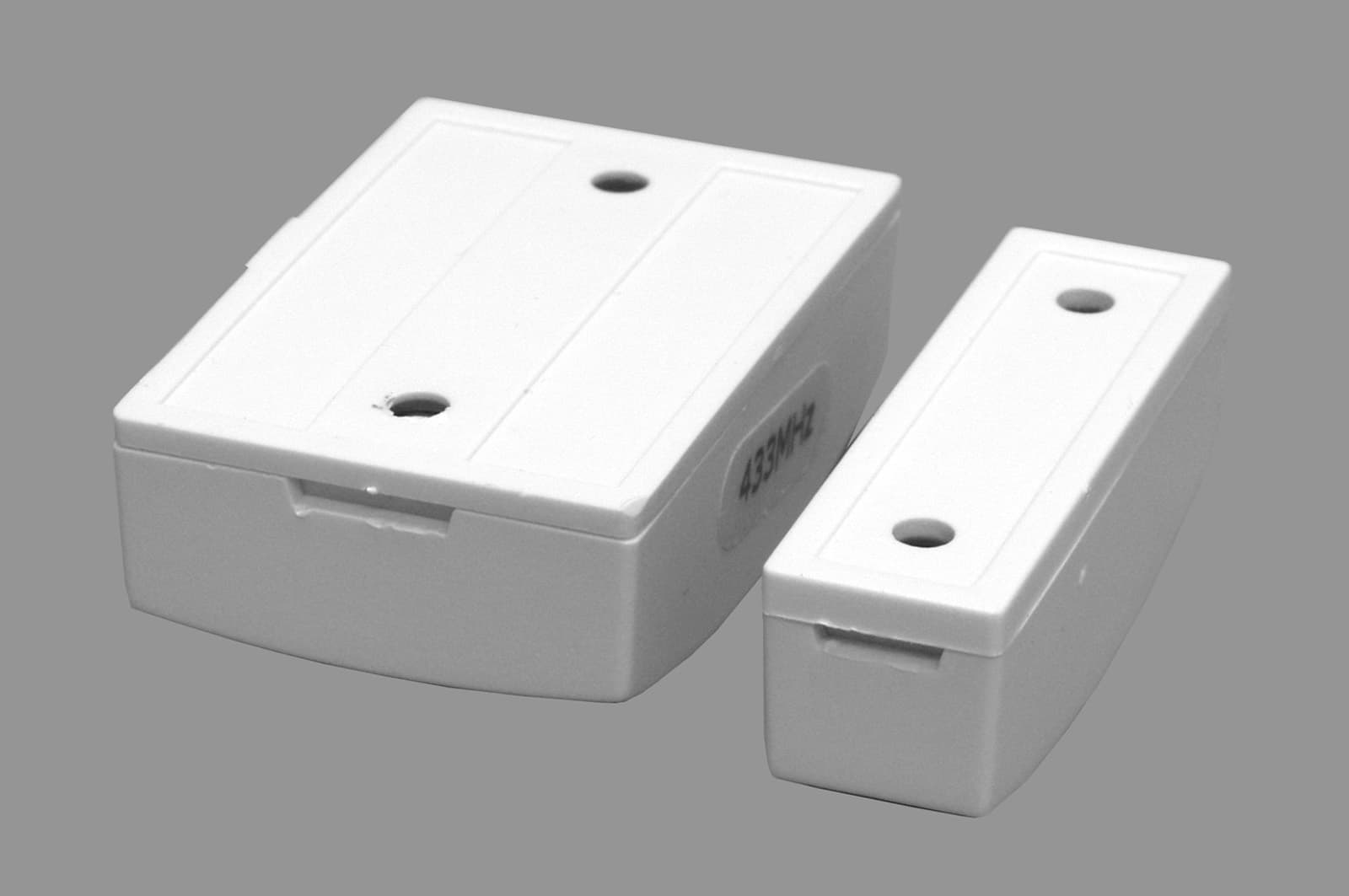 Wireless Door Contact - FCC ID KDYOMNDCT2 - Paradox Security Systems (1)
