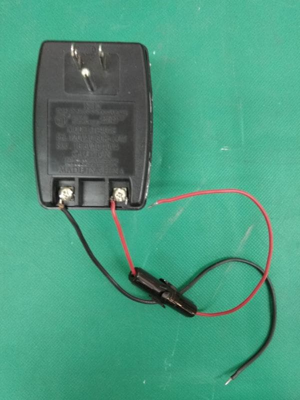 Outdoor Wireless Siren - FCC ID KDYSR250 - Paradox Security Systems (2)