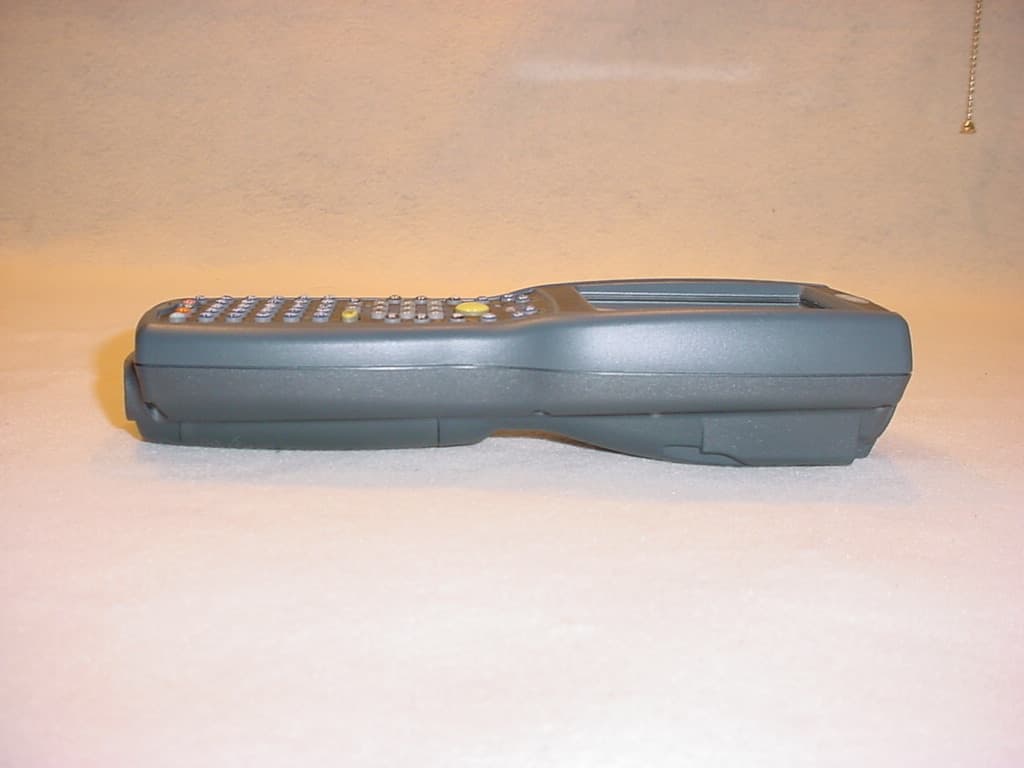 HAND-HELD MOBILE COMPUTER W/ WIRELESS DATA COM. - FCC ID KDZLXEMX7P1 - Honeywell International, Inc. (3)