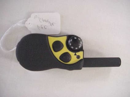 Hand Held Remote - FCC ID KE3-FT303 - Radio Systems Corp (2)