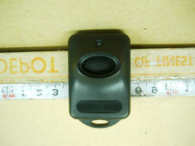 Car Alarm Remote Transmitter - FCC ID KFR-SAIC2 - Vision Automobile Electronics Industrial Co Ltd (2)