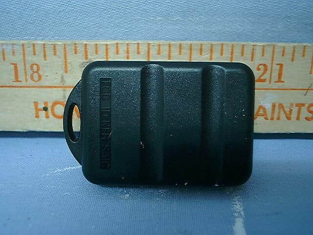 CAR ALARM TRANSMITTER - FCC ID KFRSAIC - Vision Automobile Electronics Industrial Co Ltd