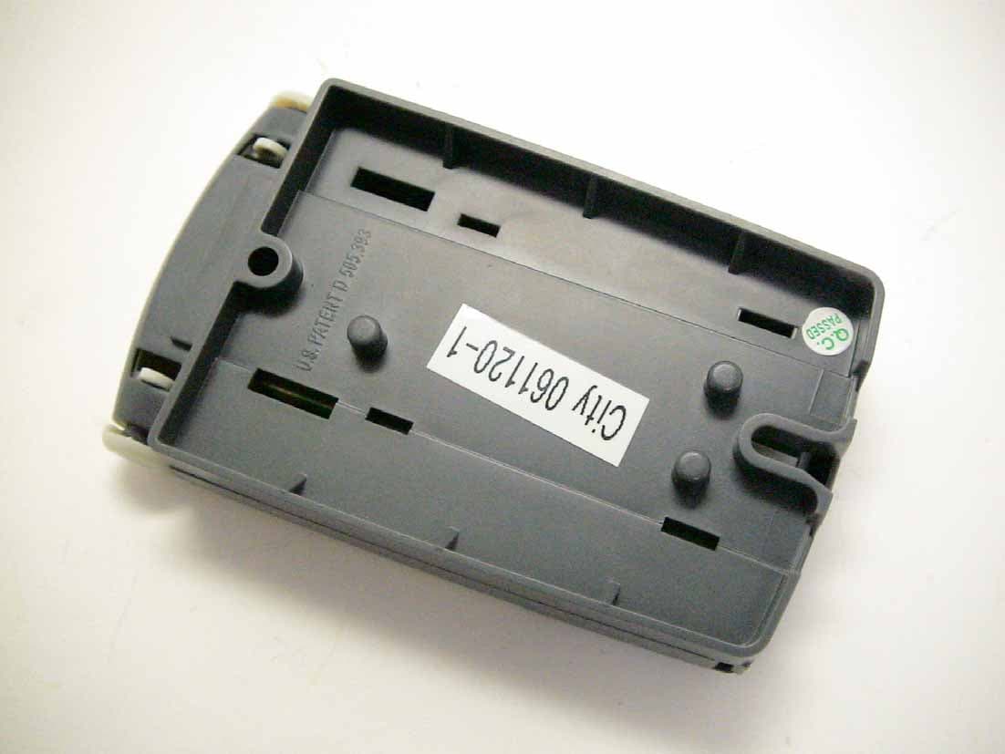Wireless Remote Control - FCC ID KJ80001071A - Wayne Dalton Corporation