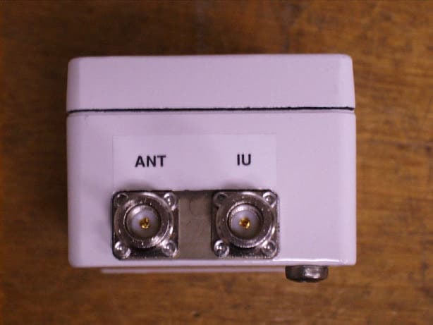 2.4GHz UP/Down Converter - FCC ID KL7-RELAY-V2 - Savi Technology Inc (2)