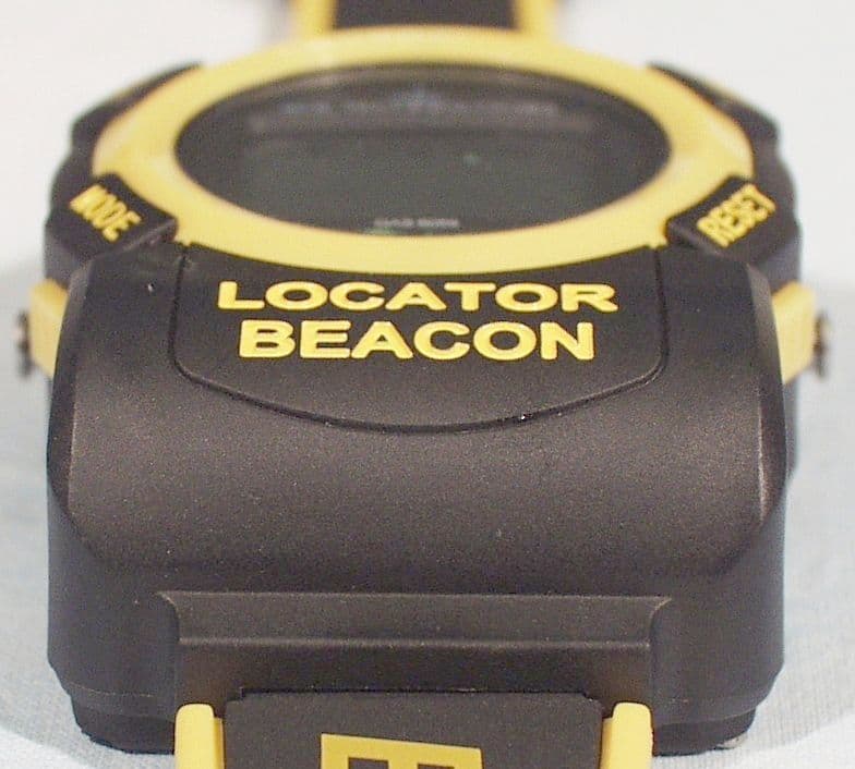 Manoverboard Beacon 121.5 MHz Wristwatch  (Class B - FCC ID KLS-88-100 - Orolia Ltd