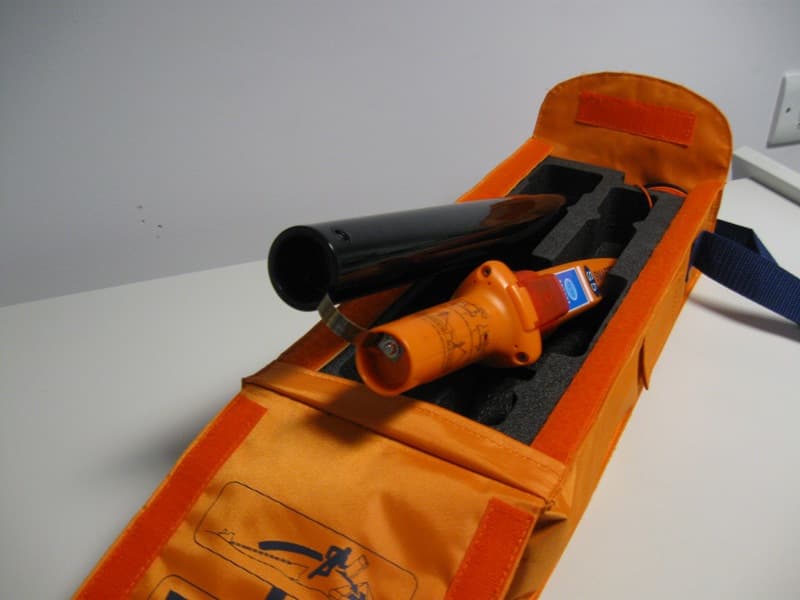 Search and Rescue Locating Device AIS SART - FCC ID KLS-S5-1 - Orolia Ltd (2)