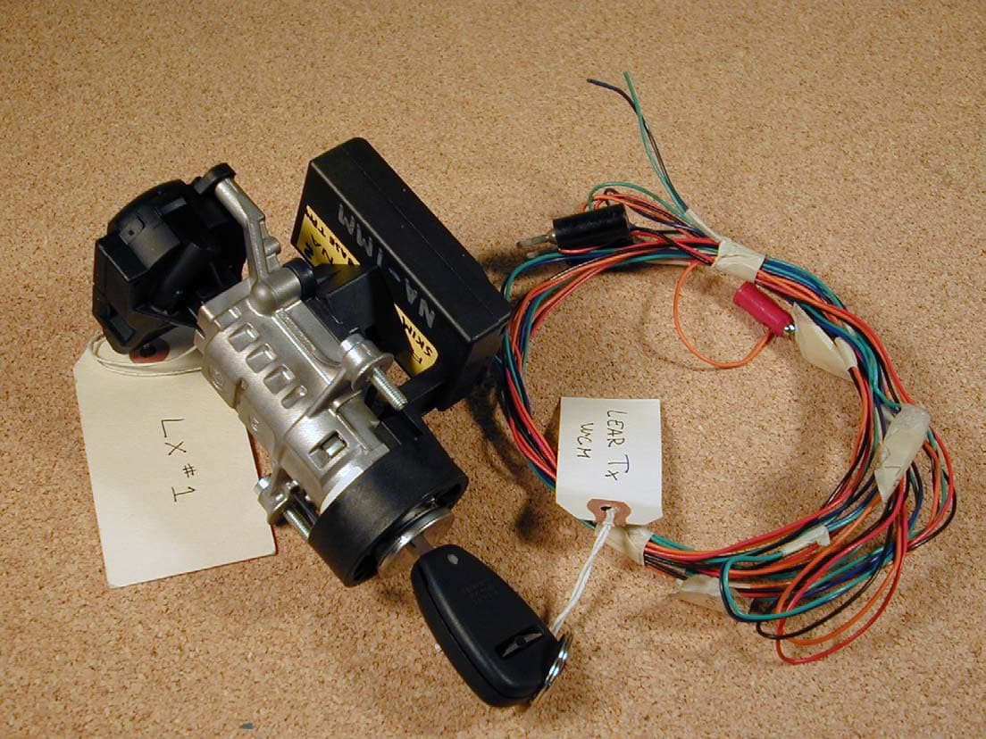 Car Security System - FCC ID KOBDR05A - Lear Corporation (2)