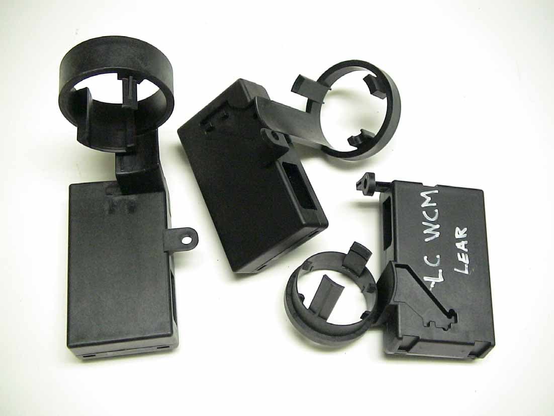 Automotive Security/Convenience Receiver - FCC ID KOBDR06WA - Lear Corporation (2)