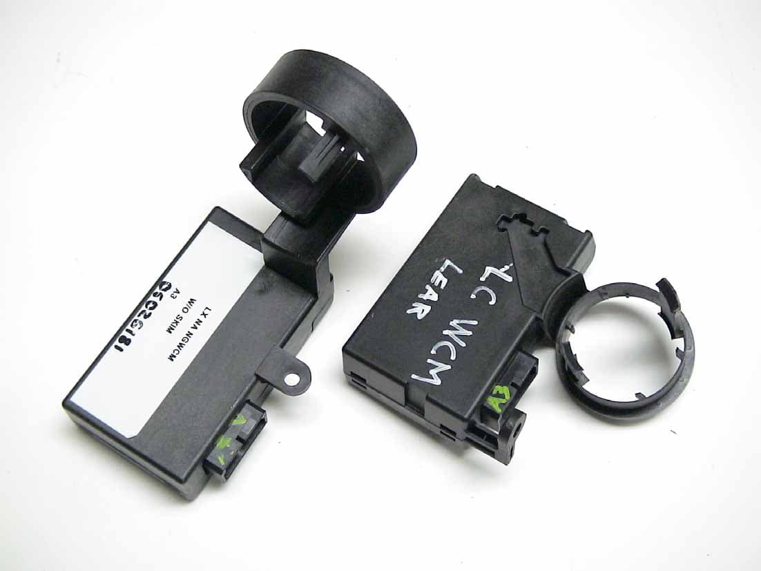 Automobile Security / Convenience Receiver - FCC ID KOBDR06WB - Lear Corporation (2)