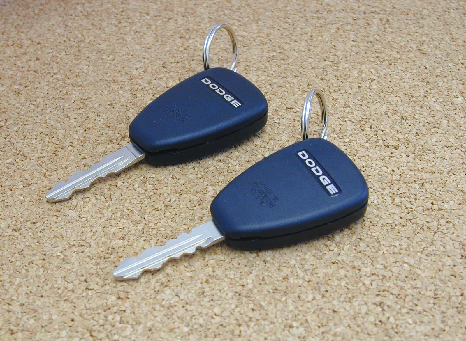 Keyless Remote - FCC ID KOBDT04A - Lear Corporation (2)