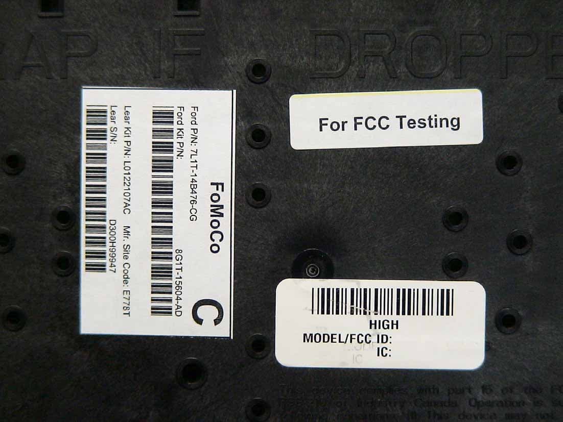 Lear Corporation Receiver - FCC ID KOBF08SPDJB - Lear Corporation