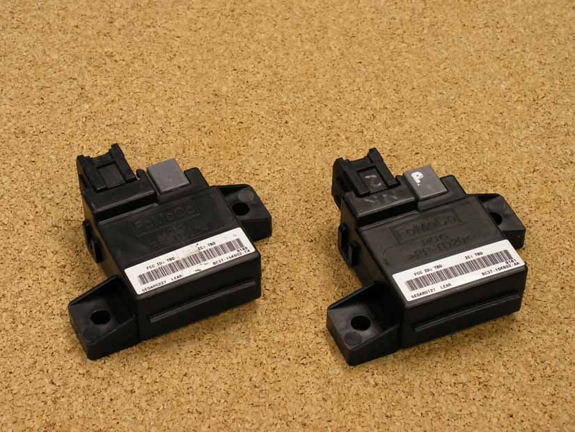 Auto Security Receiver - FCC ID KOBFR10A - Lear Corporation (3)