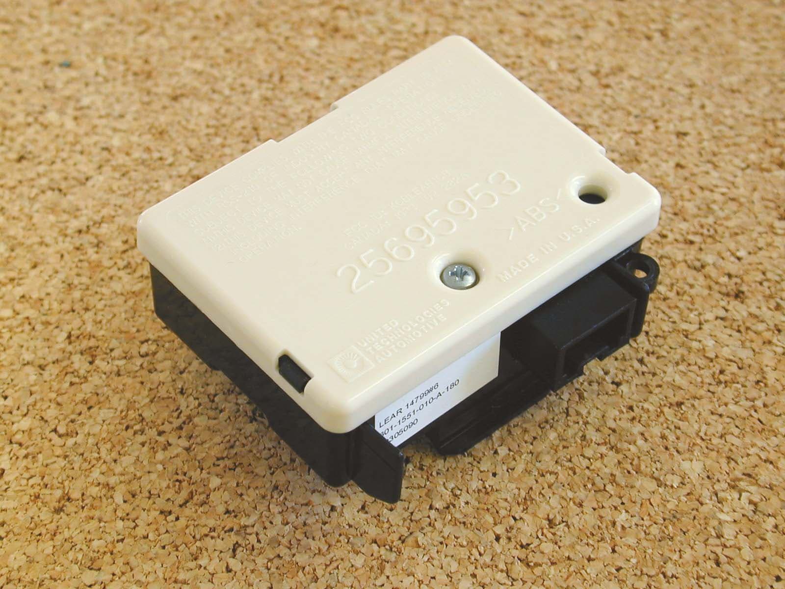 Car Security RX - FCC ID KOBGR04A - Lear Corporation (3)