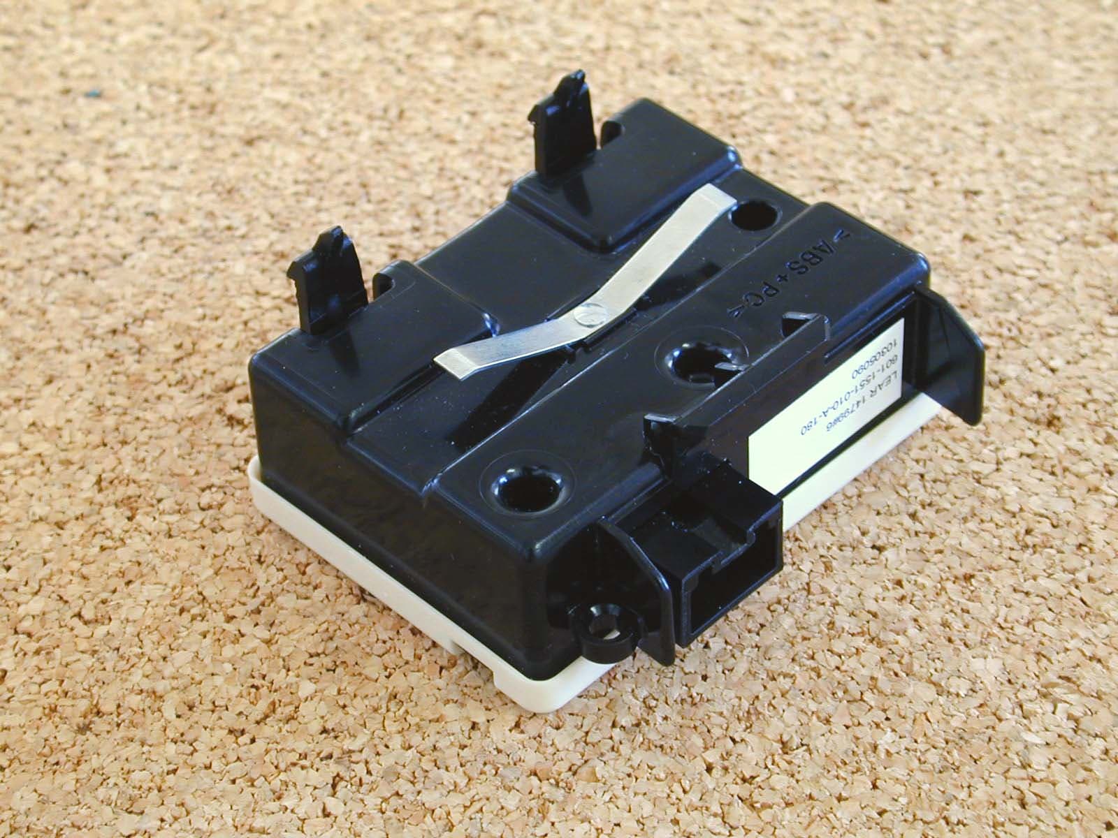 Car Security RX - FCC ID KOBGR04A - Lear Corporation (2)