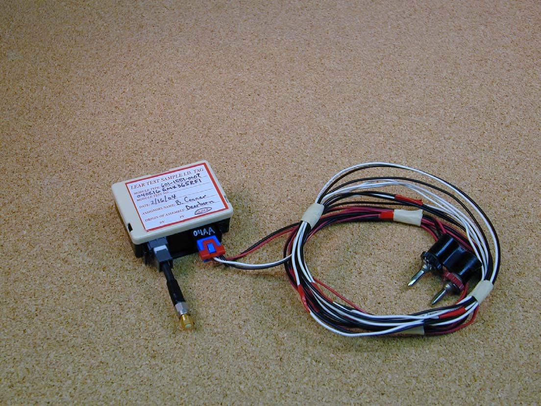 Lear RKE Receiver - FCC ID KOBGR05A - Lear Corporation