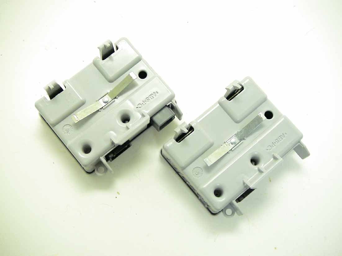 Receiver - FCC ID KOBGR08B - Lear Corporation (2)
