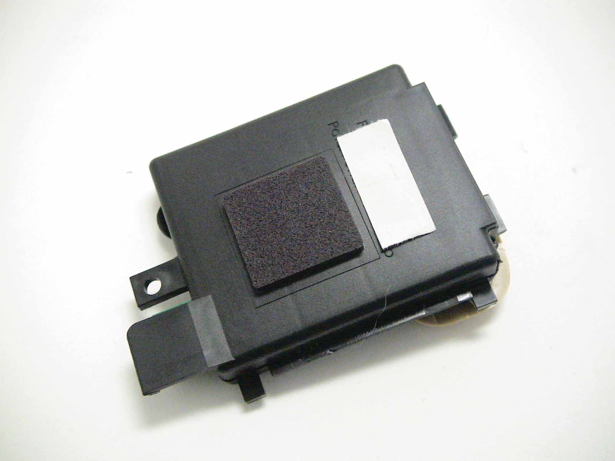 Universal Garage Door/Gate Opener Transmitter - FCC ID KOBGTE10C - Lear Corporation