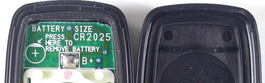 Keyless entry system transmitter for vehicle usage - FCC ID KPU41833 - Visteon Japan, Ltd.