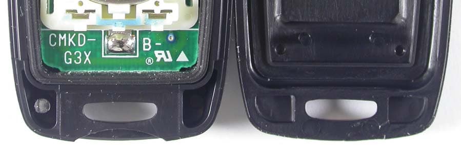 Keyless entry system transmitter for vehicle usage - FCC ID KPU41833 - Visteon Japan, Ltd. (3)