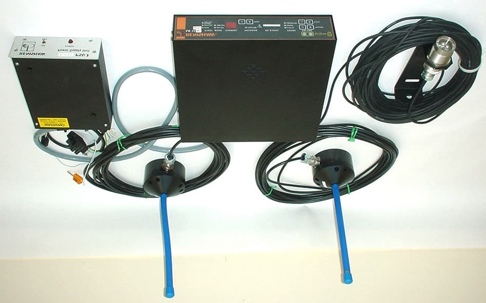 RECEIVER FOR MACHINE TOOLS TELEMETRY RX - FCC ID KQGMI16-433 - Renishaw plc (3)