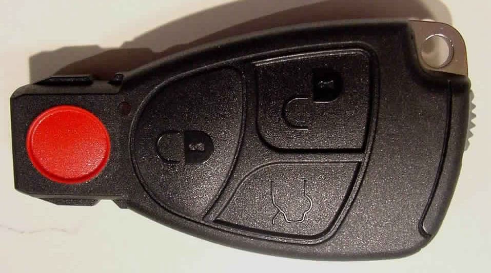 Remote Control Transmitter - FCC ID KR55WK47292 - Continental Automotive Technologies GmbH