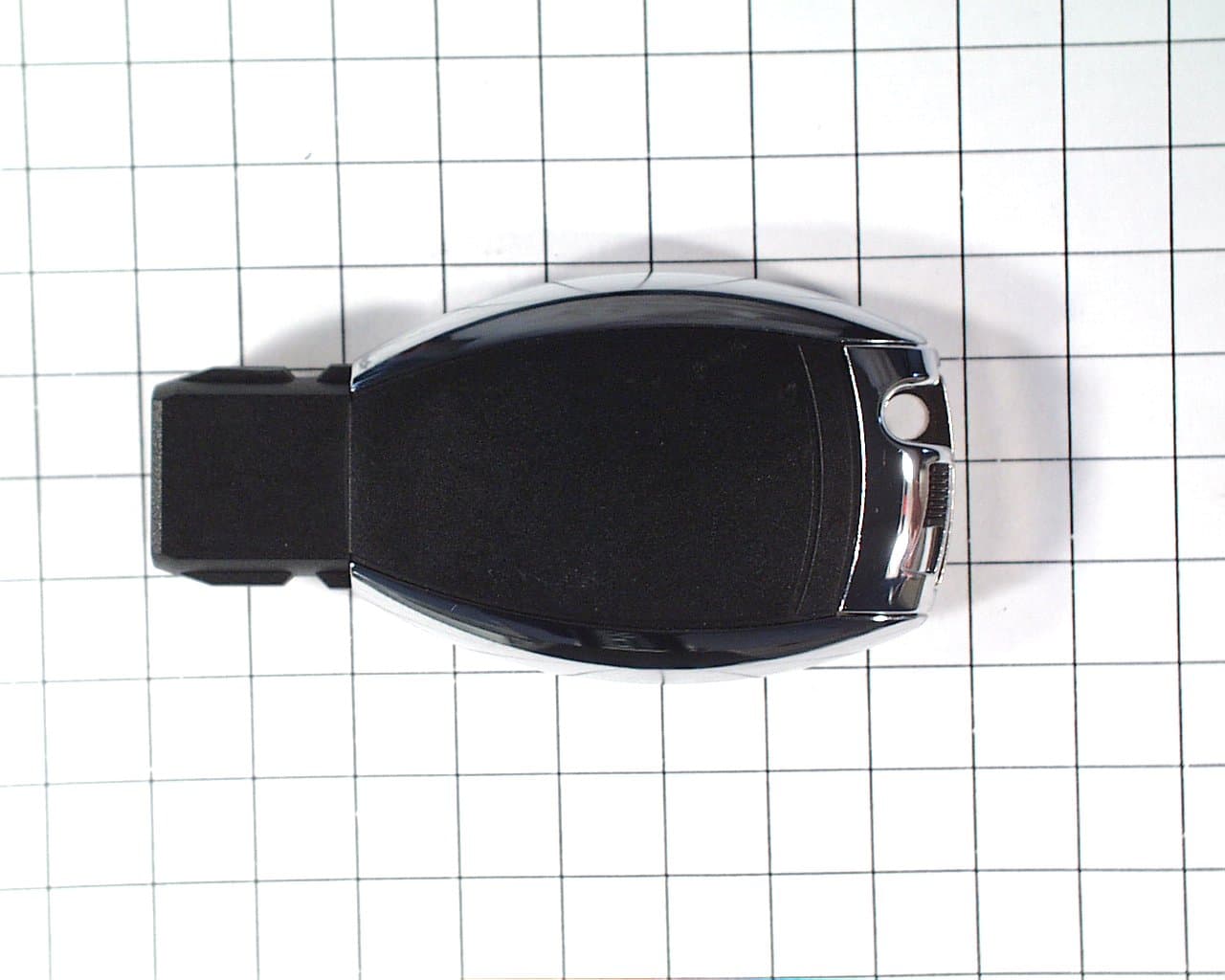 Remote Control for Vehicle Access - FCC ID KR55WK49046 - Continental Automotive Technologies GmbH (1)