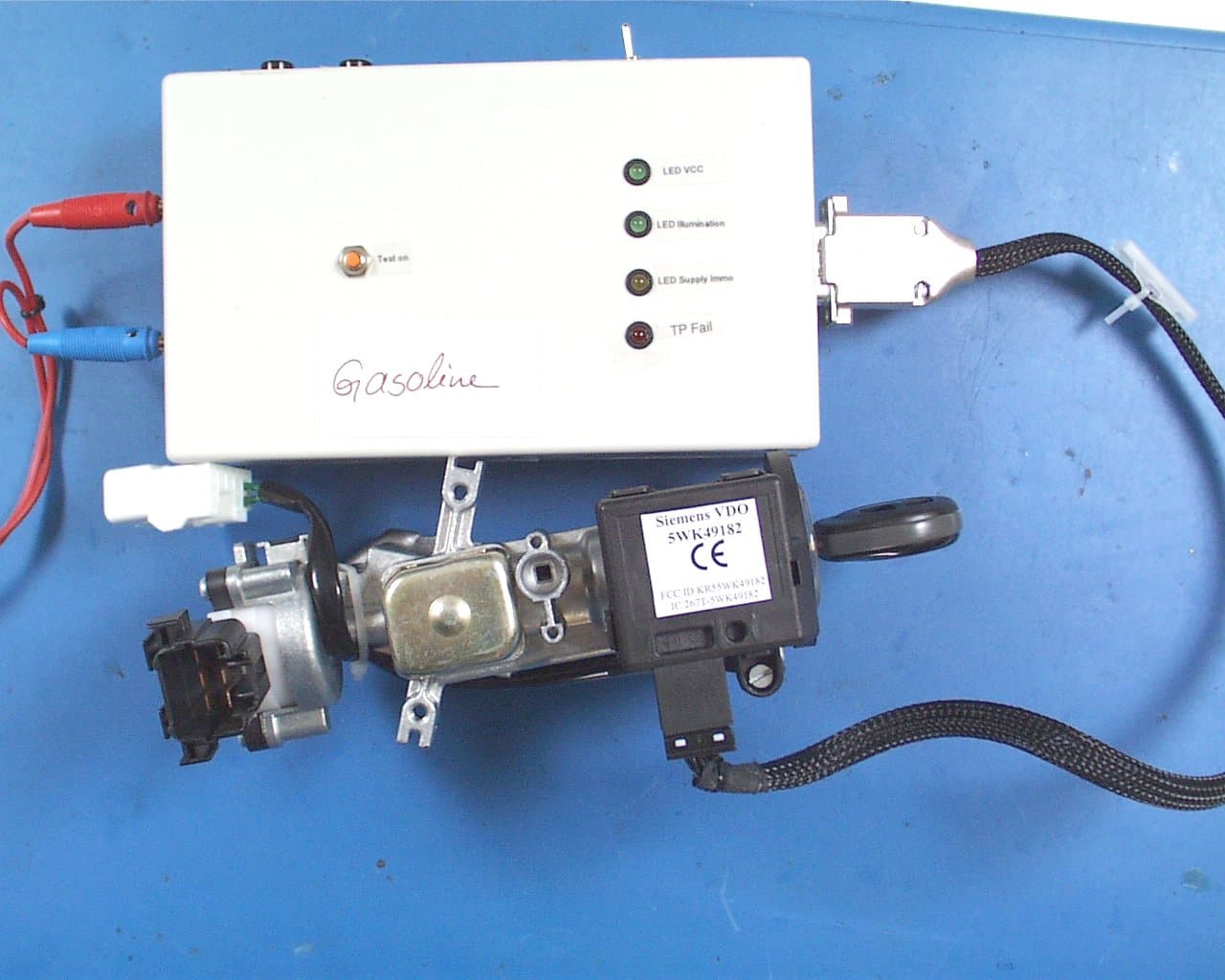 Immobilization system - FCC ID KR55WK49182 - Continental Automotive Technologies GmbH (1)