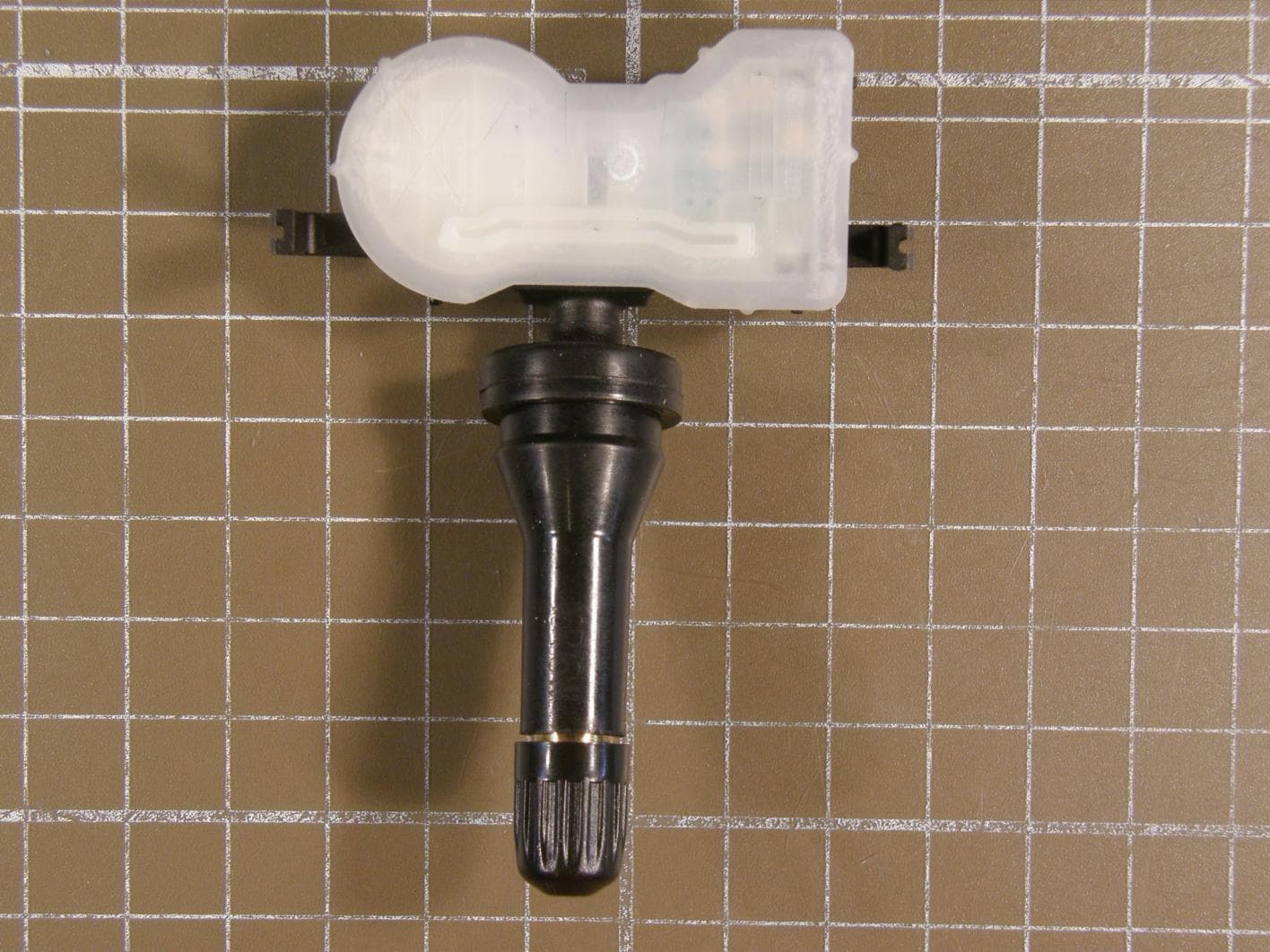 Transmitter - FCC ID KR55WY8826 - Continental Automotive Technologies GmbH (3)