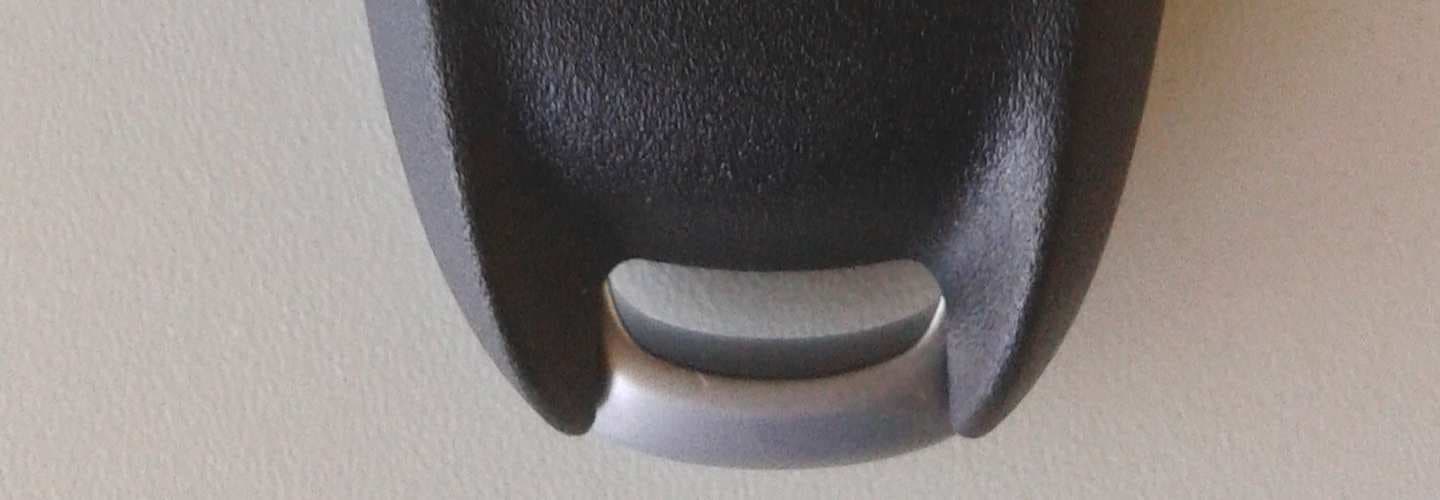 Radio frequency transmitter used in vehicle locking/unlocking systems - FCC ID KR5ALFA434 - Continental Automotive Technologies GmbH (2)