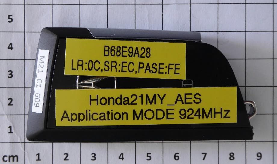 Radio Frequency Bidirectional Key Fob - FCC ID KR5BTP - Continental Automotive Technologies GmbH