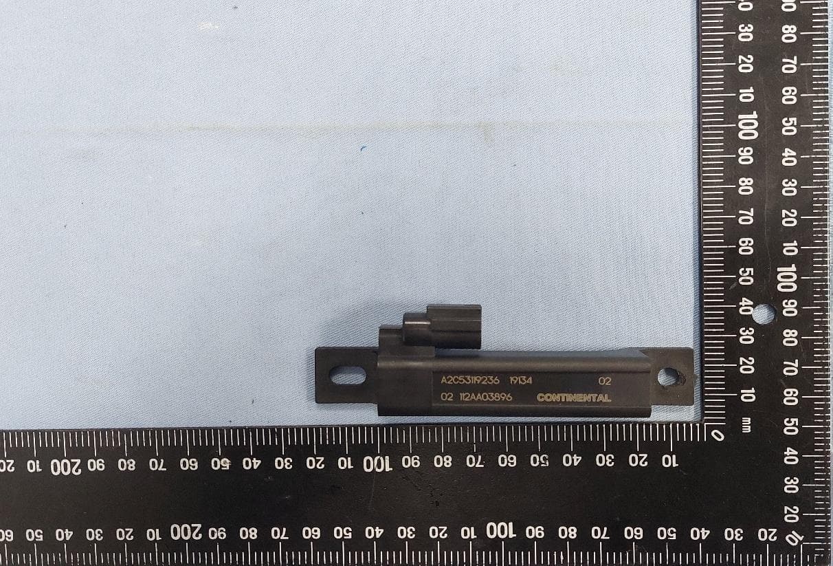 Hand Free Module - FCC ID KR5HFM4C01 - Continental Automotive Technologies GmbH (2)